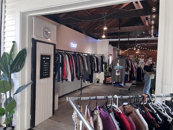 Blank & Collab Store 1
