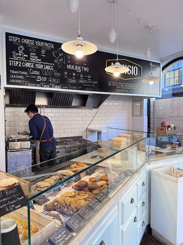 MANGIO Pasta & Bottega 2