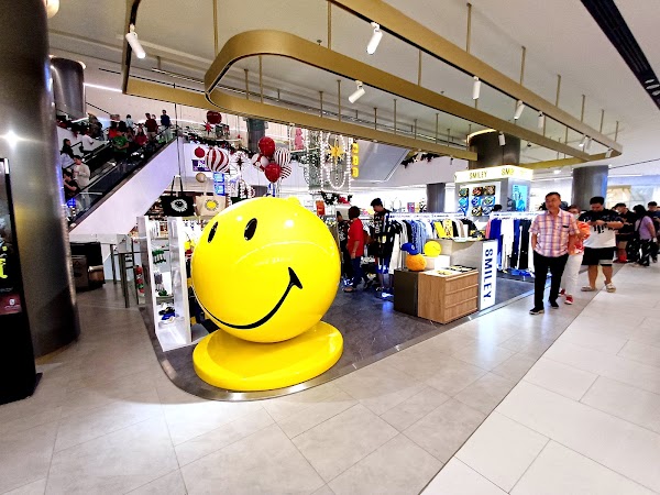 SMILEY ONE BANGKOK