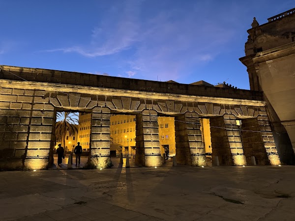 Porta Felice 3
