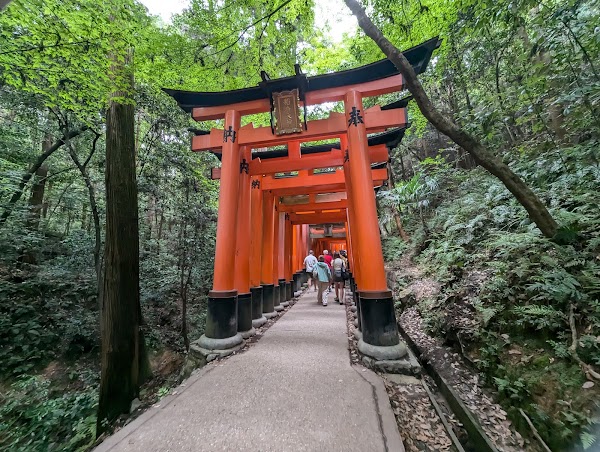 Ura-sandō Ōtorii 1