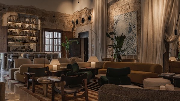 Mirall Bar - Nobis Hotel
