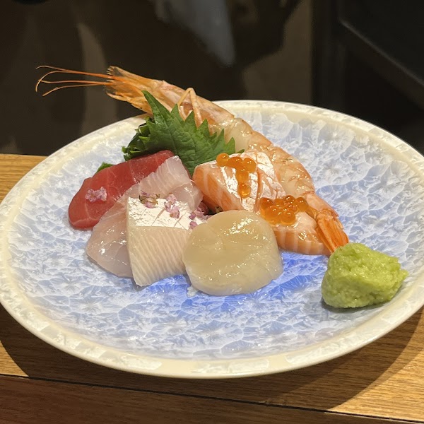 Hana-hana Japanese Restaurant 3