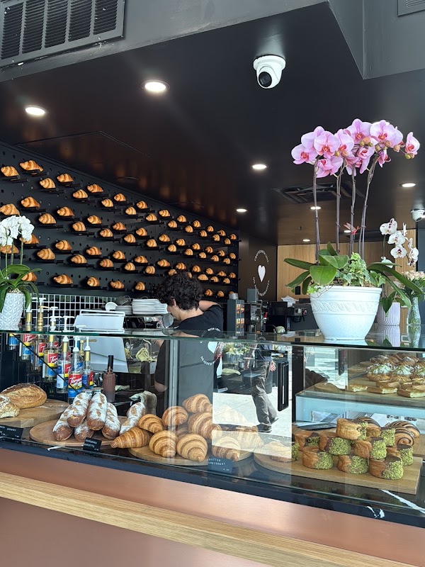 Bisou Bakehouse