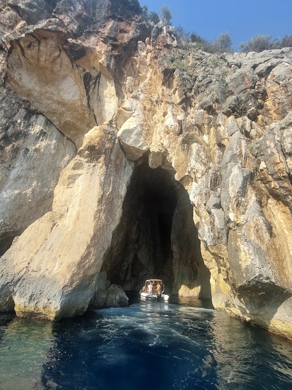 Pirate Cave