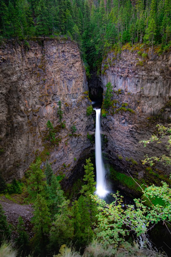 Spahats Creek Falls 1