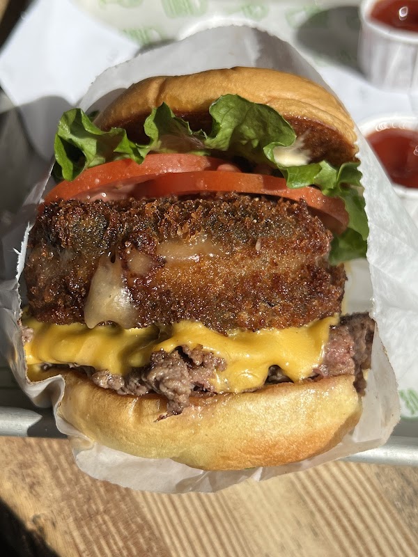 Shake Shack Stanford Shopping Center 2