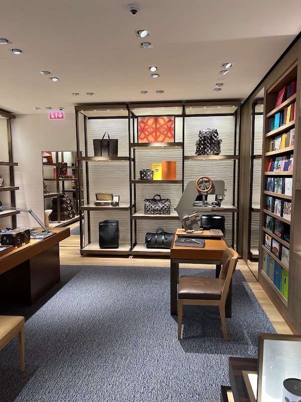 Louis Vuitton Lisboa 4