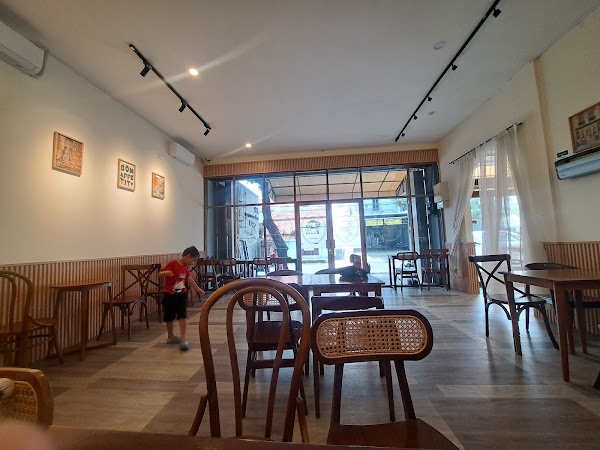 Nomnombox Bakehouse
