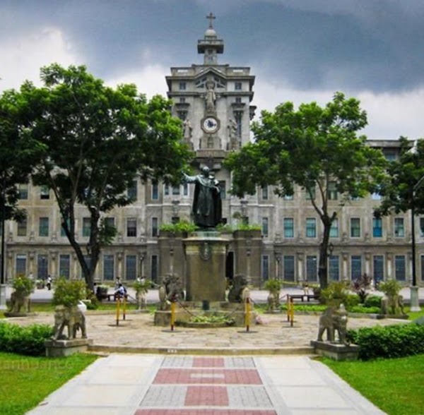 University of Santo Tomas (UST) 3