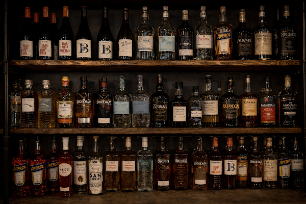 THE SMOKEHOUSE BAR & BBQ