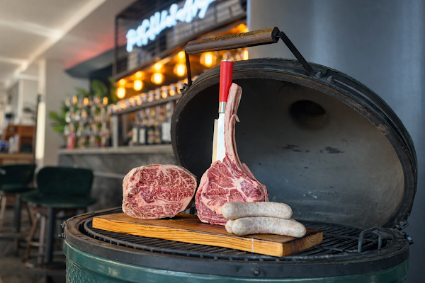 THE SMOKEHOUSE BAR & BBQ 5