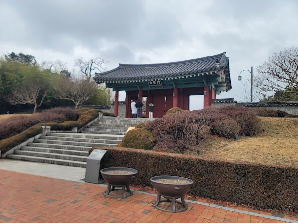 Gangneung Ojuk Hanok Village 2
