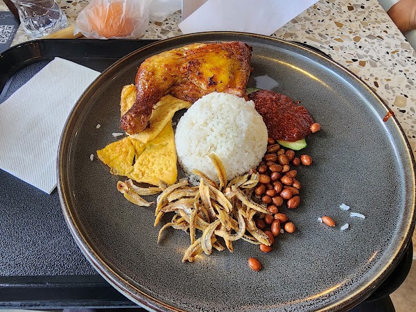 Hub & Spoke Cafe 2