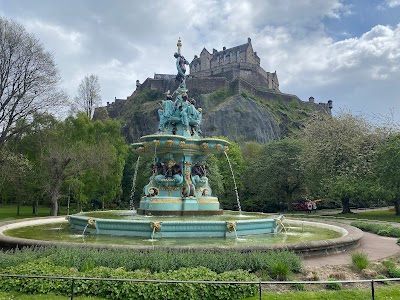 Edinburgh Castle Viewing Point