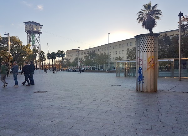 Plaça del Mar