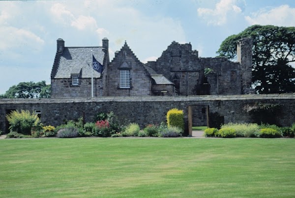 Aberdour Castle and Gardens