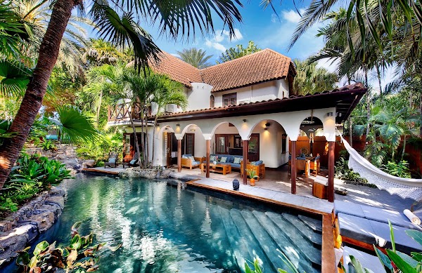 Baoase Luxury Resort