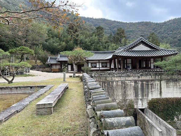 Awon Museum & Hanok Stay