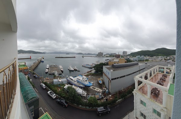 Tongyeong Bay Condo Hotel, Tongyeong 1
