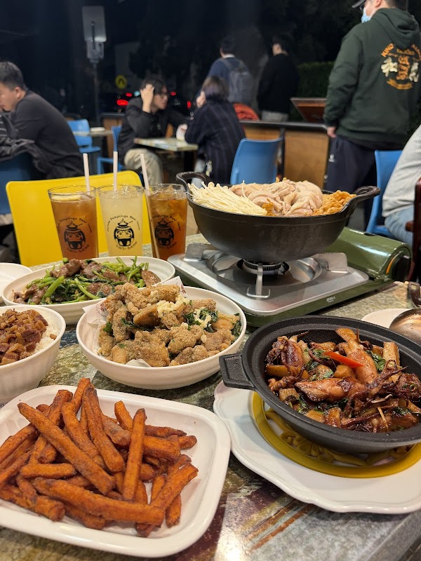 Daruma Dumplings Beer House 不倒翁台式熱炒店 5