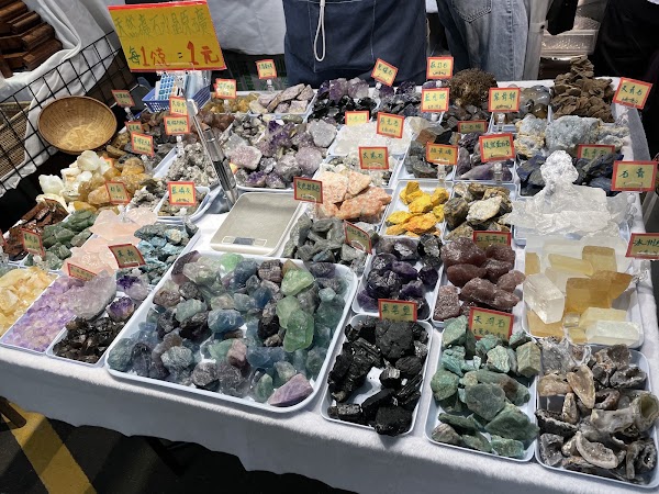 Jianguo Holiday Jade Market 2