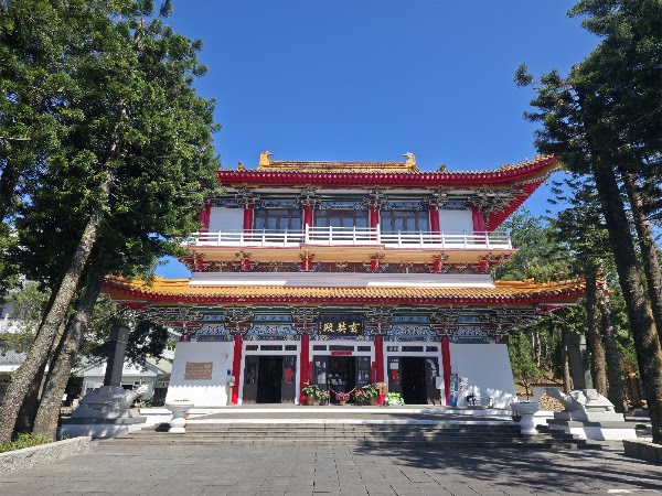 Xuan Zang Temple 1