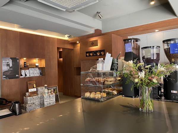 Riff Coffee Bar 2