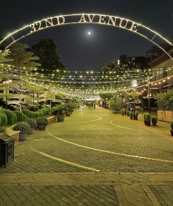 32nd Avenue 4