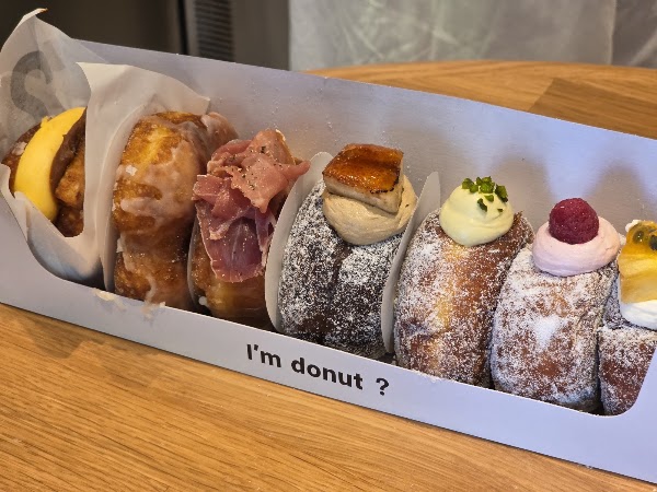 I'm donut ? Taipei Dunhua 4