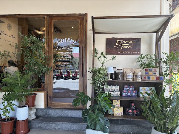 Emma in town- The souvenir store 1