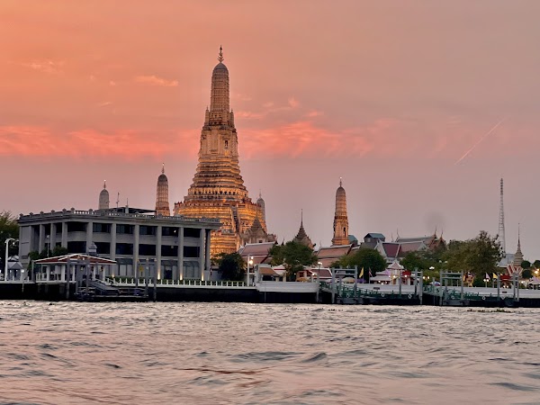 Wat Arun 4