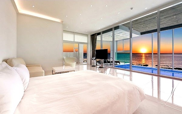 March Blue Pool Villa 5