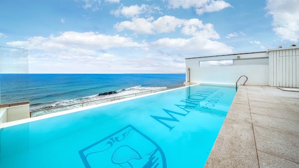 March Blue Pool Villa 3