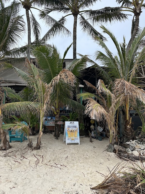 The Waterline Restaurant and Outrigger Beach Bar 3