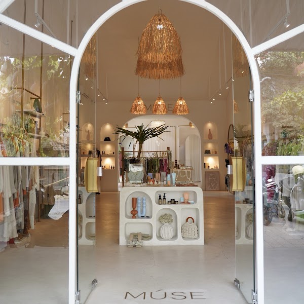 Múse store. Pererenan