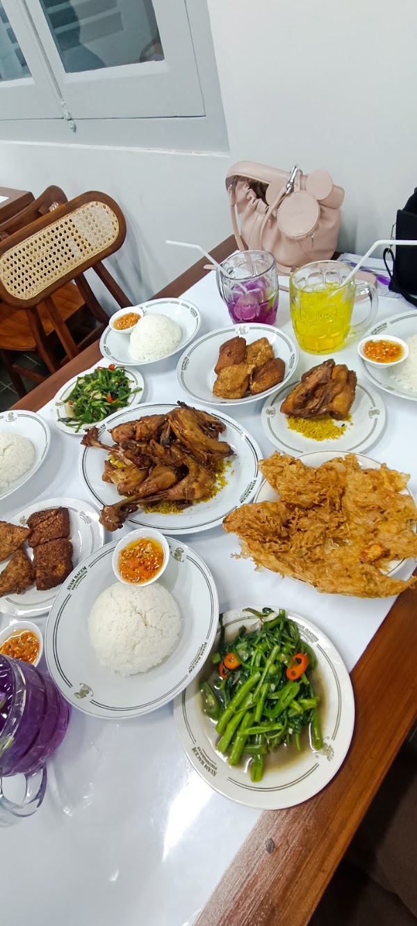 Ayam Bacem Pakuningratan 1