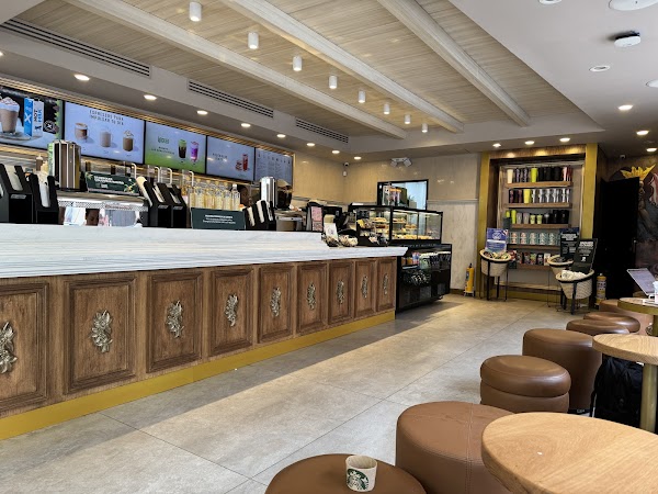 Starbucks Plaza Bolivar