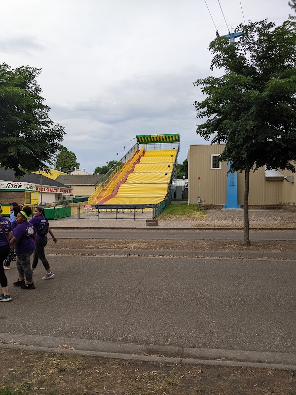 Giant Slide 3