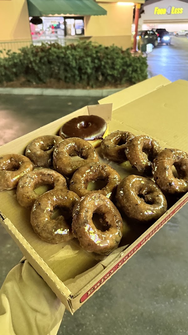 M & M Donuts 4