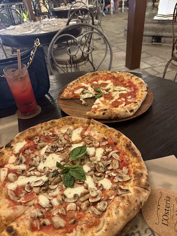 L'Osteria Pizza e Cucina Seminyak 3