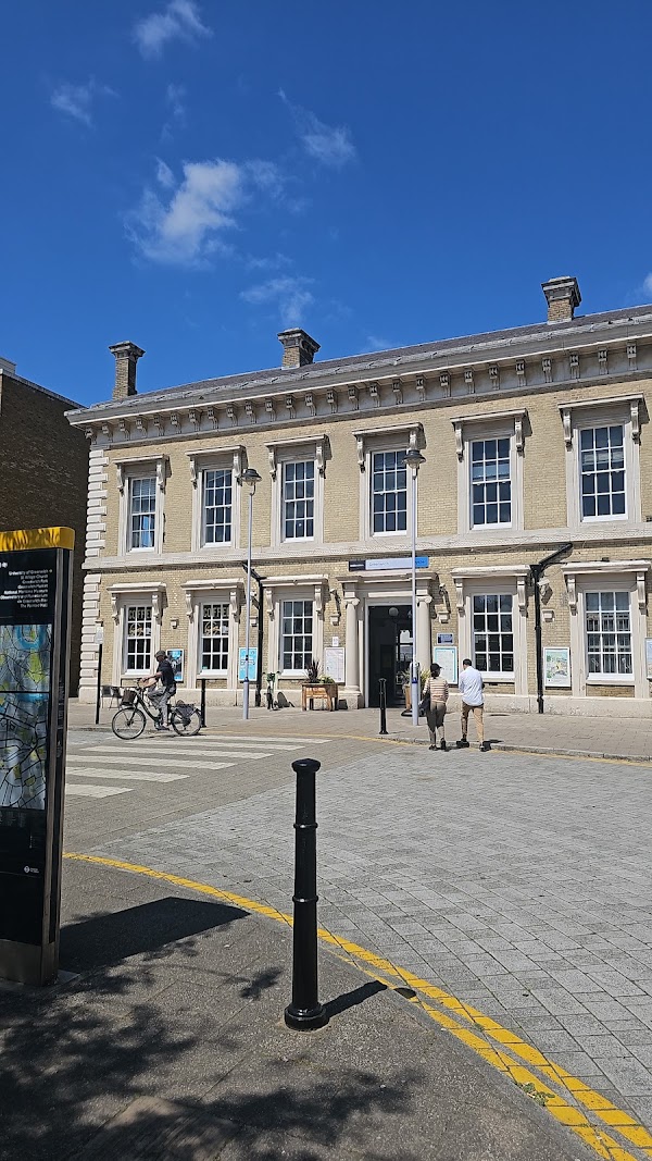Greenwich Station 5