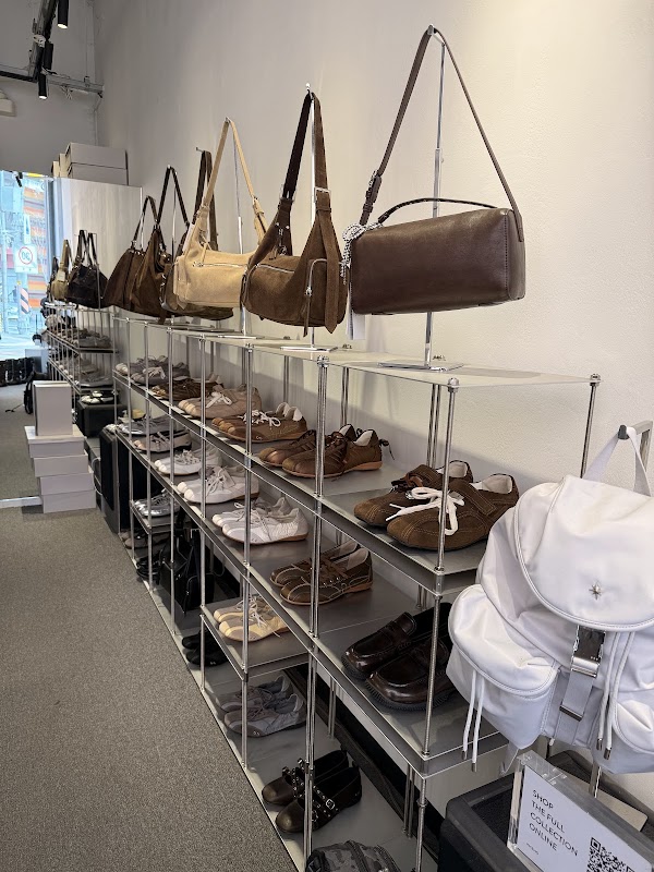 KHIHO SEONGSU STORE 4
