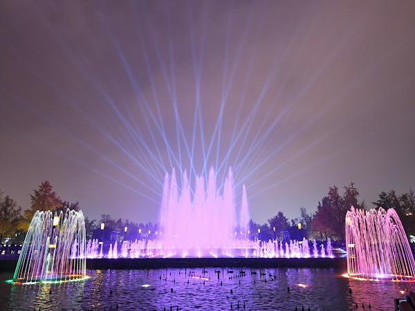 West Lake Scenic Area Music Fountain
