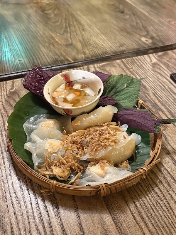 MẸT Hội An - Vietnamese restaurant & Vegetarian Food MET 9 2