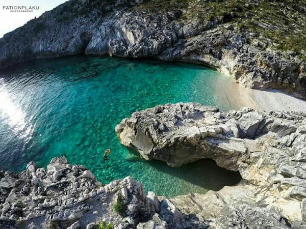 Albania 🇦🇱 3