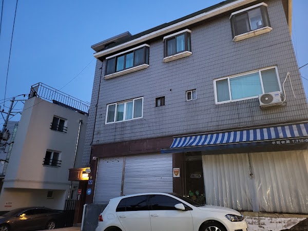Seoul Rooftop Moonlight Guest House