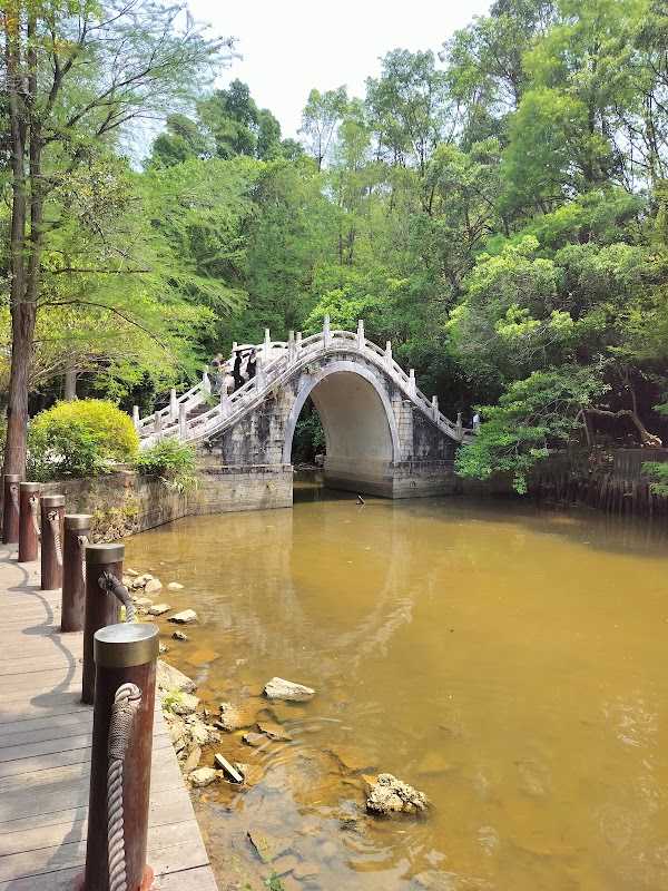 Shenzhen Fairy Lake Botanical Garden Parking Lot 3