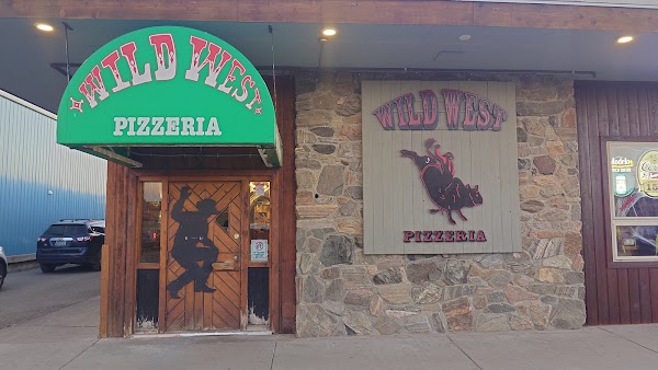 Wild West Pizzeria & Saloon 2