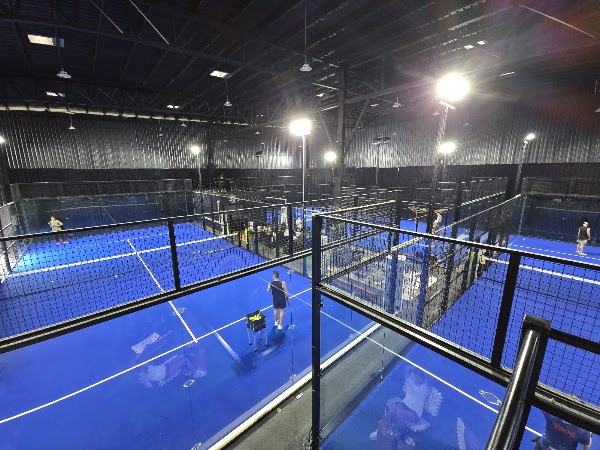 Kross Padel Indoor Bangkok